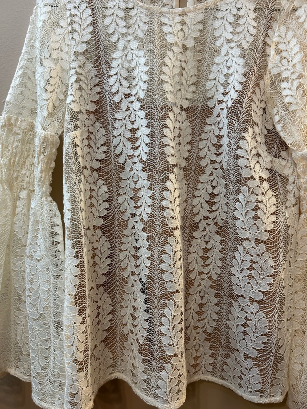 MICHAEL Michael Kors White Floral Lace Bell-Sleeve Blouse - Picture 2 of 7